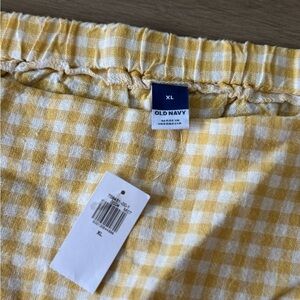 Old Navy Yellow Gingham Skort - XL